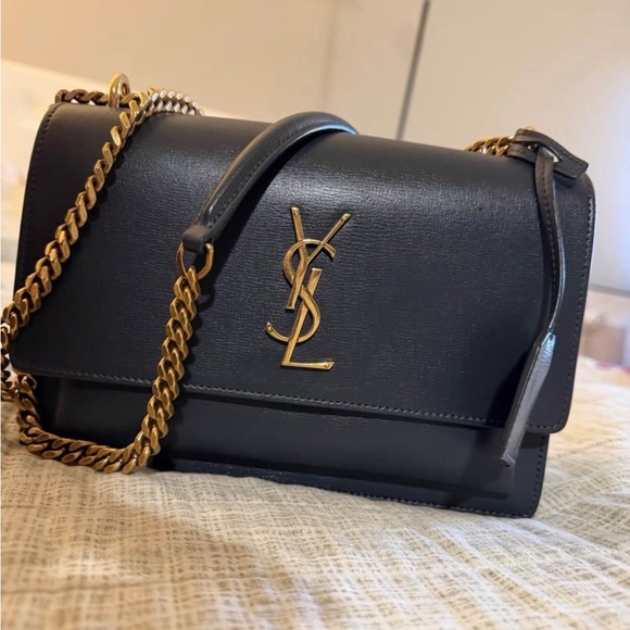 Saint Laurent Handbags - Saint Laurent Black Leather Shoulder Bag with Gold Chain